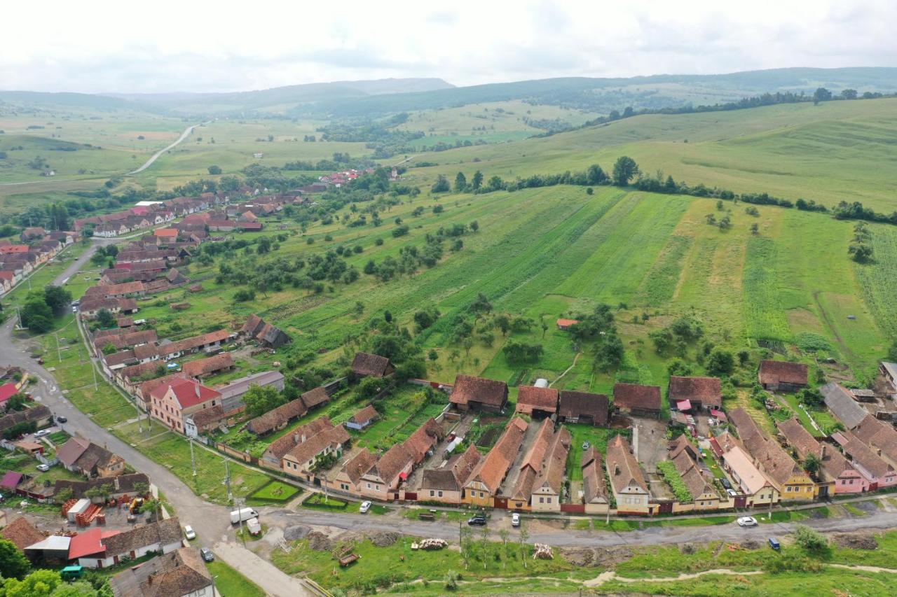 Convivium Transilvania Crit Exterior photo